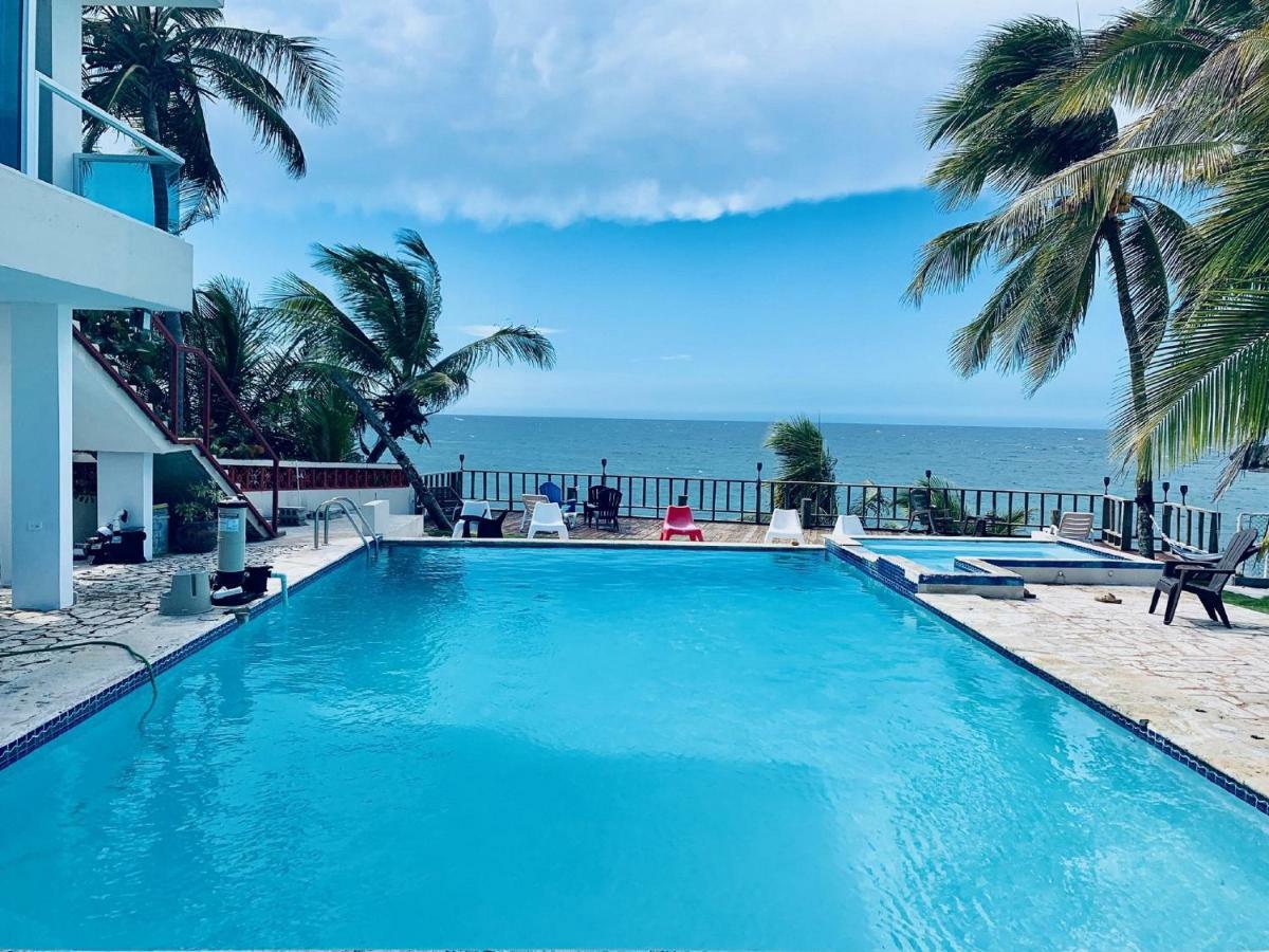 Appartement Ventana Al Atlantico At Arecibo 681 Ocean Drive à Islote Extérieur photo